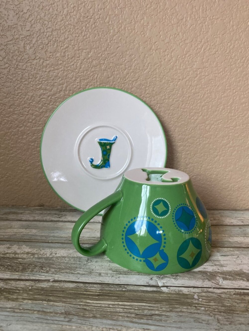 Starbucks Holiday 2006 Christmas Teacup Saucer Set 12 oz Green Ornament Stocking - Picture 2 of 13